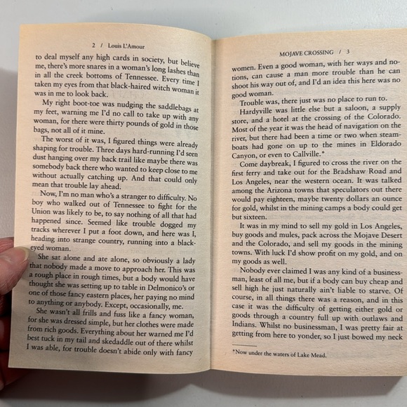📚2/$6  2-Book Bundle Louis L’Amour - Picture 9 of 16